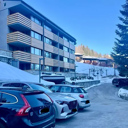 - I Larici Apartament *