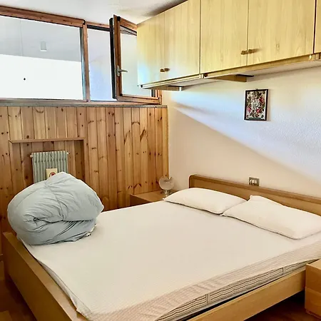 - I Larici Apartament